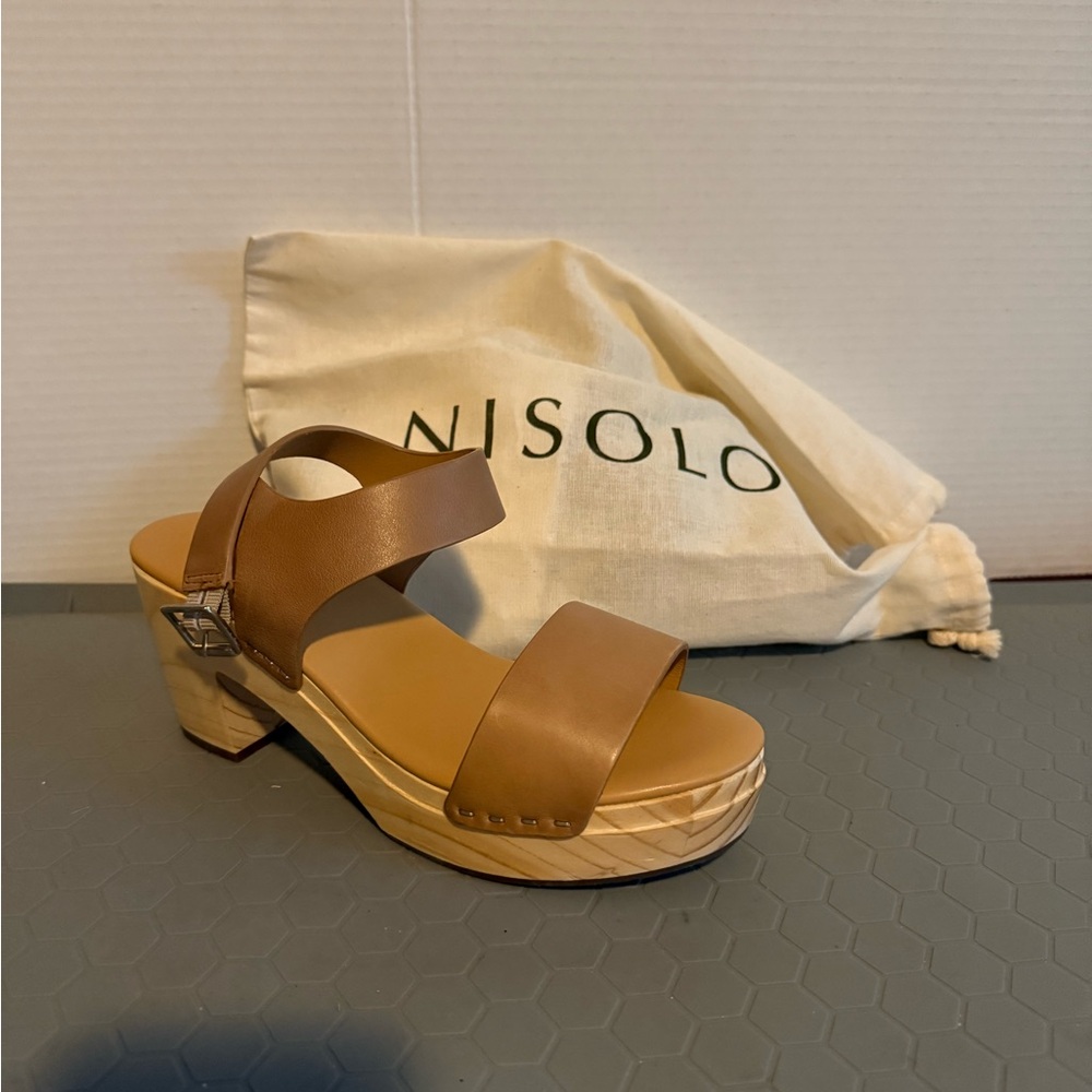 Nisolo Tan Platform Sandals